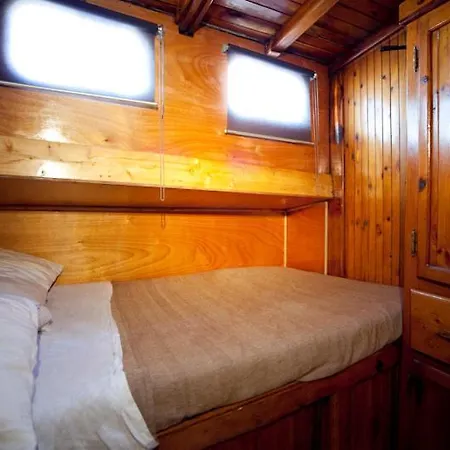 Goktuga Boat&breakfast * سيراكوزا
