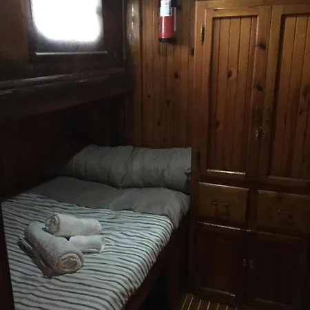 Goktuga Boat&breakfast بوتيل
